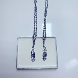 2pieces King and queen necklaces